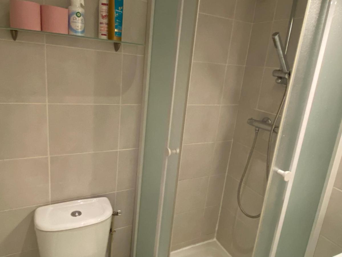 Studio center ville avec ascenseur 3 mins à therme Aix-les-Bains Extérieur photo